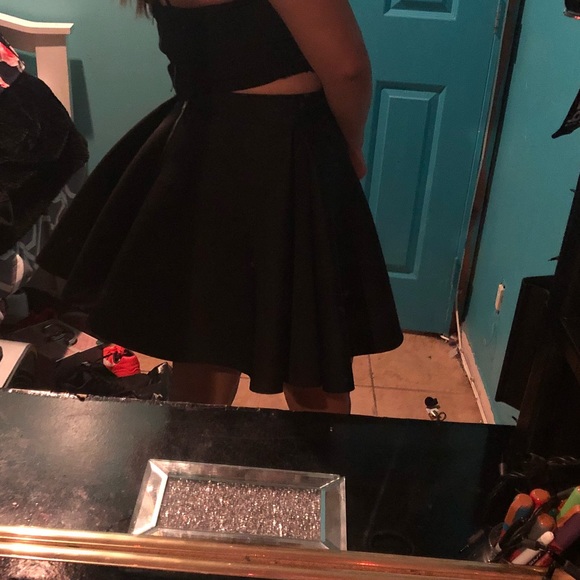 Black and White Skirts - Picture 2 of 5